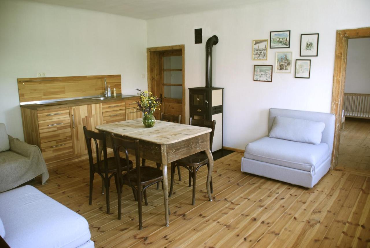 Birdsong Cottage - Peaceful Country Retreat Păuleni-Ciuc Eksteriør bilde